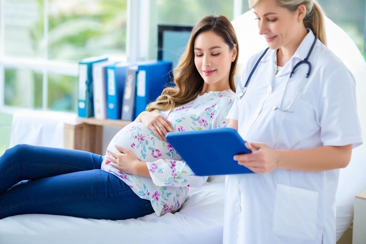 Seerumin foliaatista homokysteiiniin: American Journal of Obstetrics & Gynecology -lehdessä julkaistu vuoden 2019 laajamittainen tutkimus paljastaa toistuvan raskauden menetyksen metaboliset riskitekijät